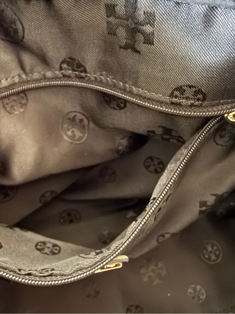 Tory Burch Ella Black Nylon Patent Logo Large Tote Shoulder Bag